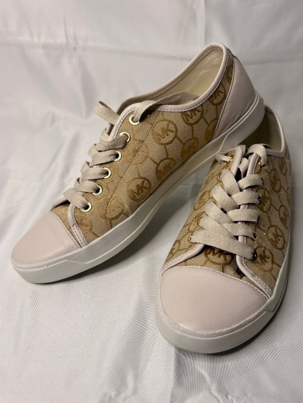 Michael Kors Women's 10M MK Monogram Jacquard City Sneakers Cap Toe Tennis Shoes